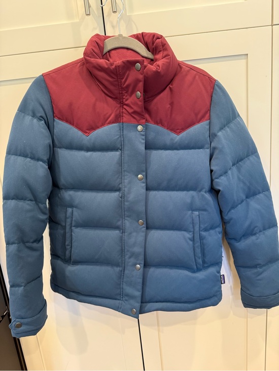 Patagonia Jackets & Blazers - Women’s Patagonia Puffer Jacket